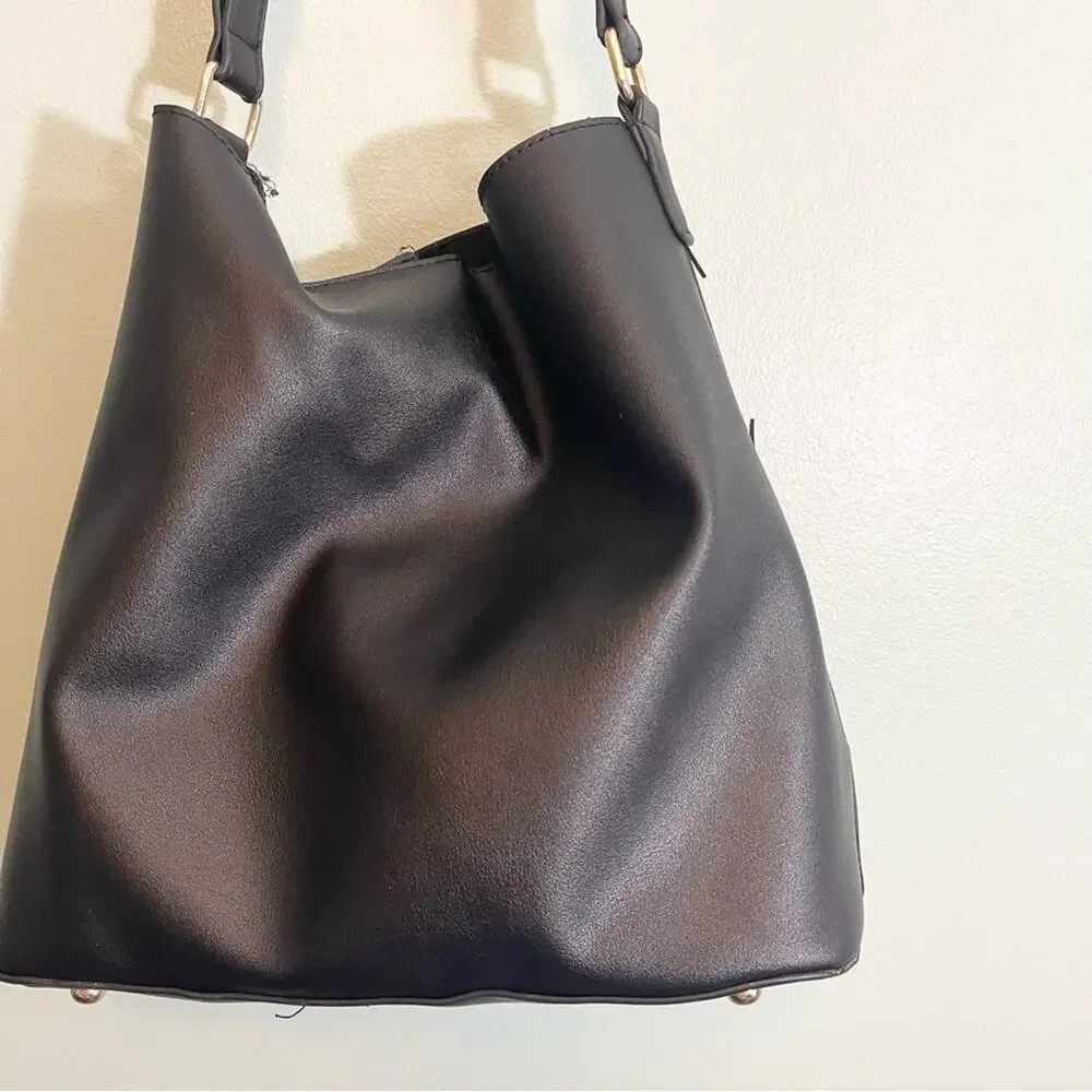 Lulu Dharma Womens Leather Tasseled Shoulder Handbag Bucket‎ Bag Black One Size